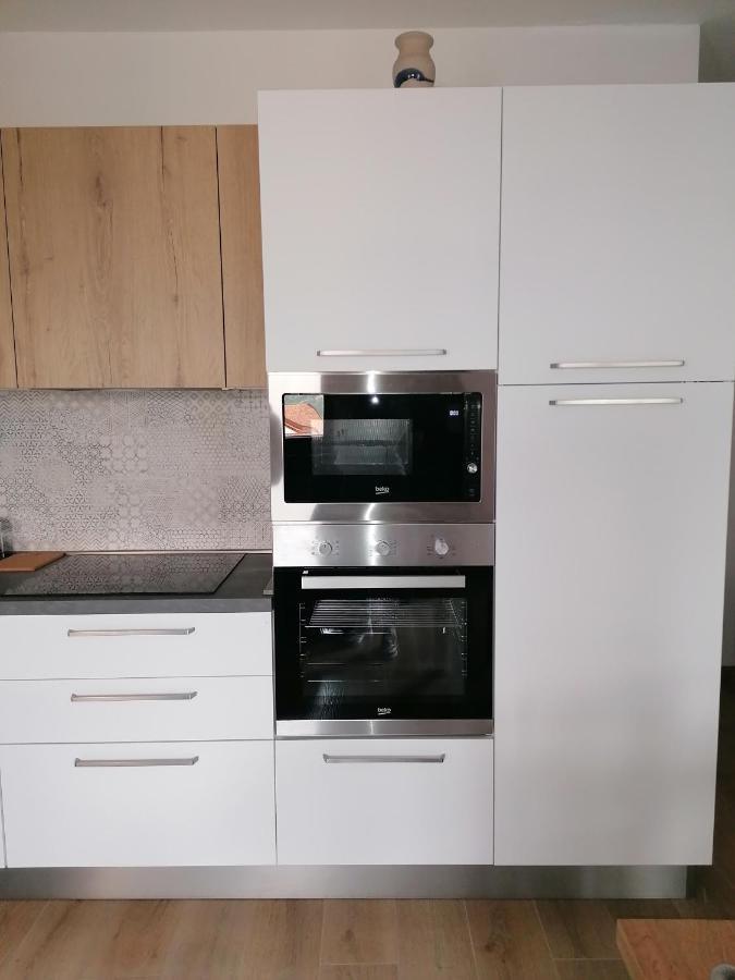 Ca' Dei Cigni Appartement Calceranica al Lago Buitenkant foto