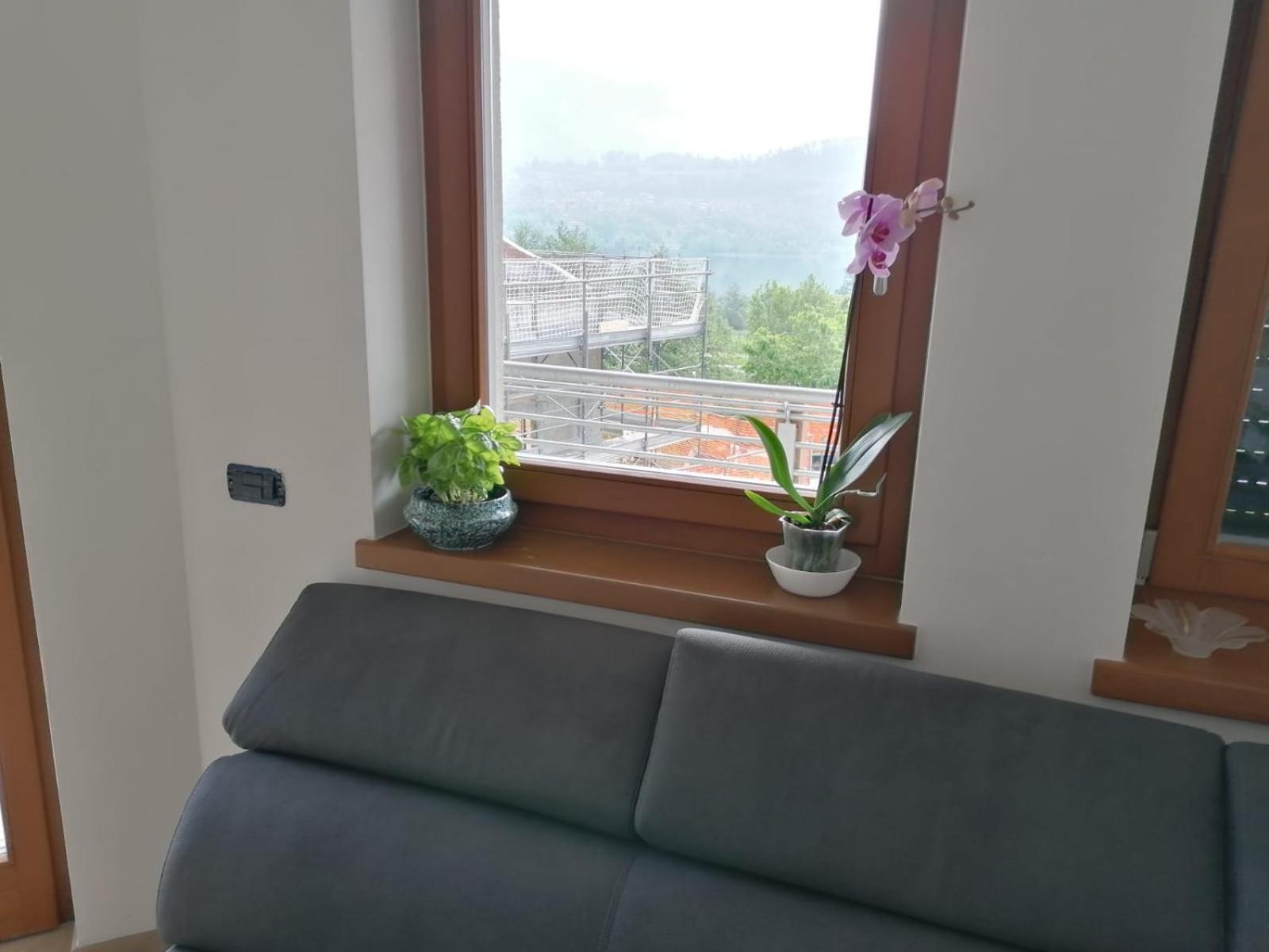 Ca' Dei Cigni Appartement Calceranica al Lago Buitenkant foto
